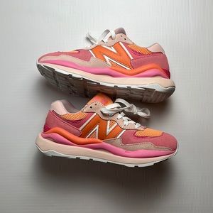 New Balance 57/40 “Valentines Day” Women Size: 6 Never Worn